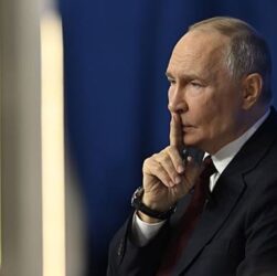 Новини світу - Путін торік засекретив майже половину своїх указів