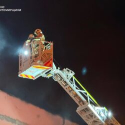 Новини України - Росіяни обстріляли критичну інфраструктуру Житомирщини, є поранені