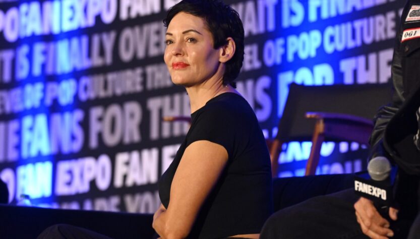 Новини культури - Роуз МакГавен заявила про погрози під час зйомок серіалу Усі жінки - відьми