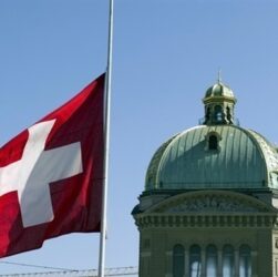 Новини світу - Швейцарія заморозила активи Мадуро