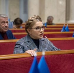 Новини України - Тимошенко заявляє, що не може внести заставу через заблоковані рахунки