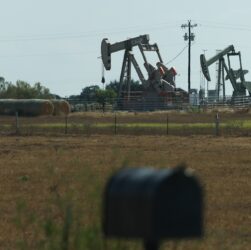 Новини світу - Трамп задумав обвалити ціни на нафту: чим це загрожує Росії