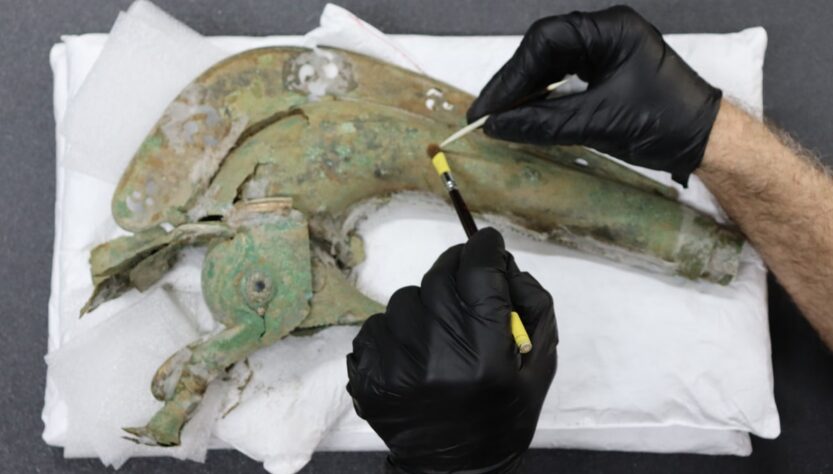 Технології - У Британії знайшли кельтську бронзову трубу часів боротьби з Римом