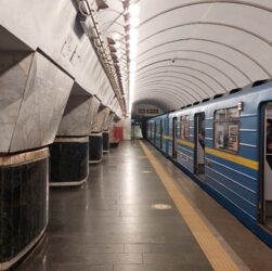 Новини Києва - У Києві вимушено збільшили інтервал руху поїздів метро