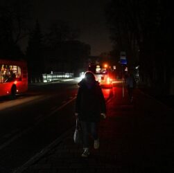 Новини України - У Львові відключили світло в частині лікарень