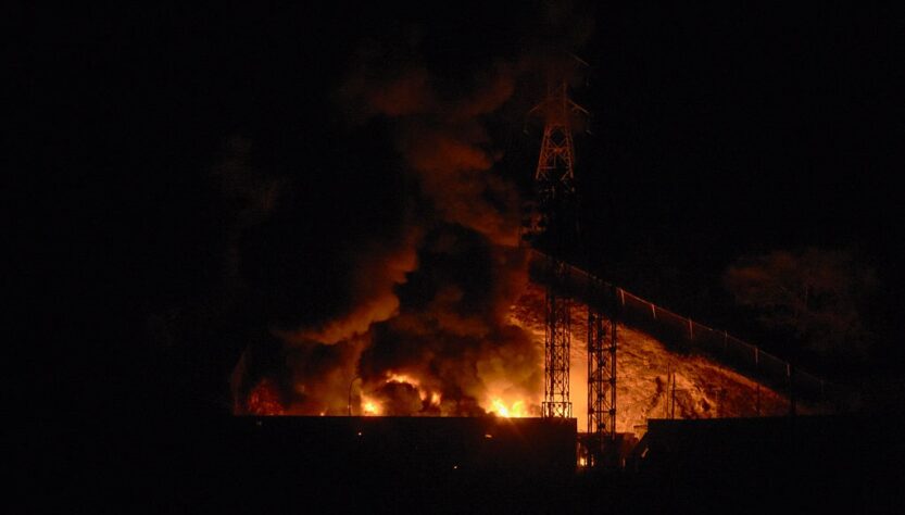 Новини світу - У столиці Венесуели Каракасі лунають вибухи - ЗМІ