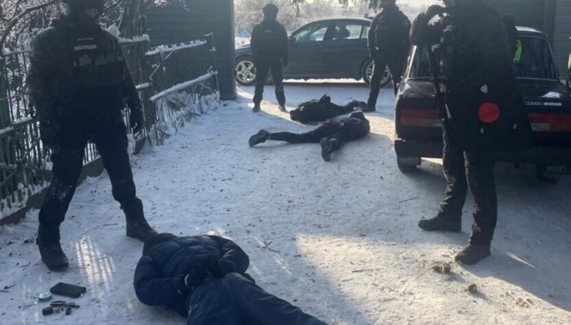 Новини України - У трьох регіонах України за вимагання затримано 13 осіб