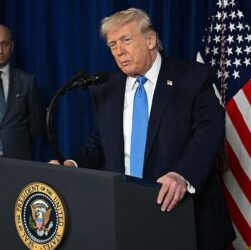 Новини світу - В Білому домі пояснили дії США за каденції Трампа