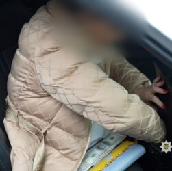 Новини України - В Одесі лікарку затримали на хабарі