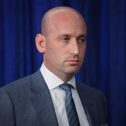 Новини світу - В США натякнули на військове захоплення Гренландії