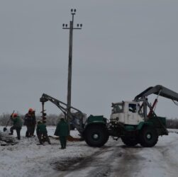 Новини України - В Україні відключення через обстріли і негоду