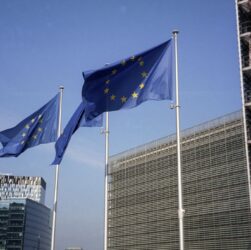 Новини бізнесу - Єврокомісія анонсувала оприлюднення умов кредиту для України