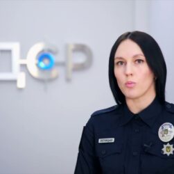 Погрози, побиття та шантаж дитиною: поліцейські припинили діяльність банди вимагачів