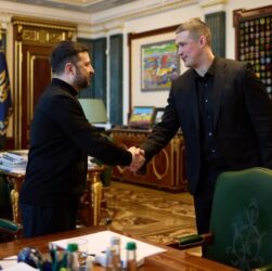 Новини України - Зеленський назвав пріоритети для Міноборони