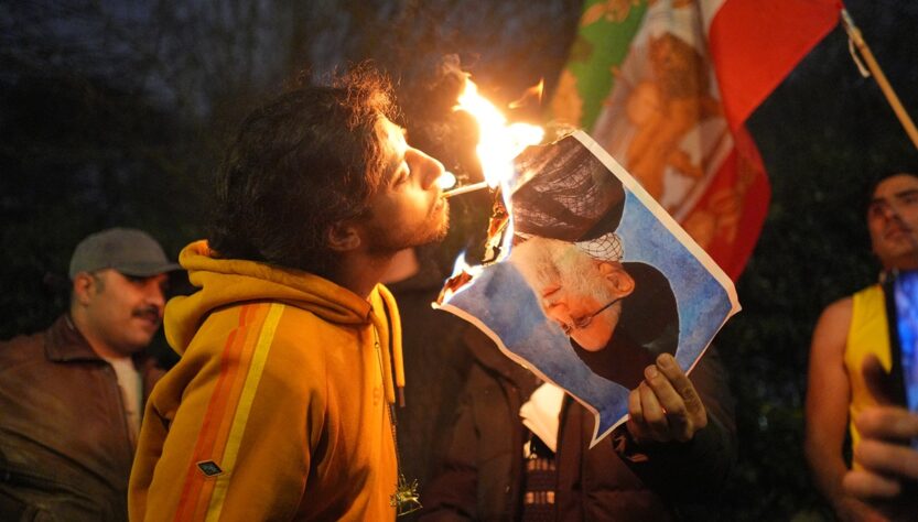 Новини України - Зеленський закликав світ повалити режим в Ірані